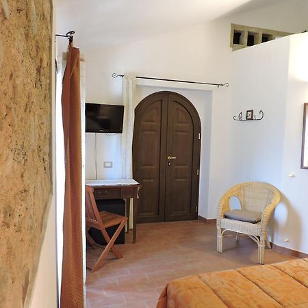 B&B L'Oasi Sant'Andrea Apostolo dello Ionio Exterior foto